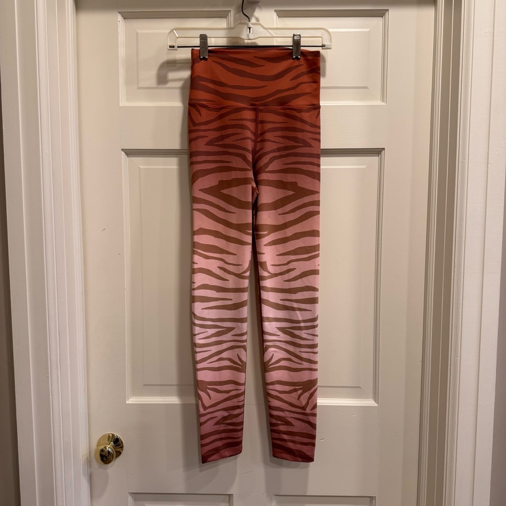 Beach Riot Sport Striped Leggings Size Small